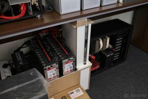 12x HDD Klec / Rack -- Lišty pro mounting 12x pevných disků - 2