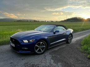 Ford mustang 3,7 v6 cabrio - 2