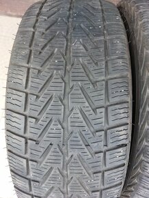 Zimní pneu 205/50 R17 - 2