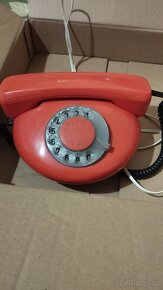 Retro telefon - 2