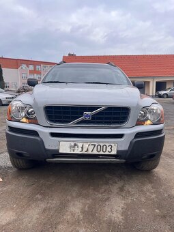 Volvo XC90 - 2