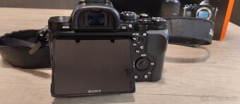 Sony A7  ILCE-7K - 2