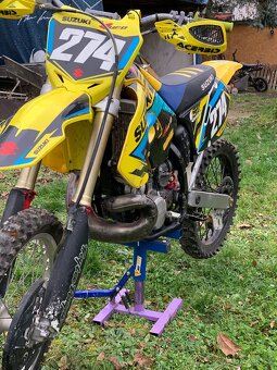 Suzuki rm 250 - 2