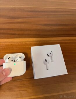 Apple AirPods 4 - 2