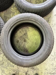 Zimní pneu Dunlop 255/55R18 - 2