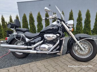 Suzuki Intruder C 800 - 2