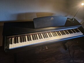 Digitální piano Yamaha Arius - 2