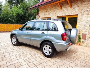 Toyota Rav4 4x4 najeto jen 39 500 km - 2