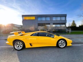 Lamborghini Diablo 5.7 - 2