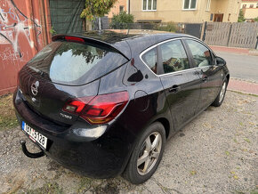 OPEL ASTRA J    166KW/230 KONÍ - 2