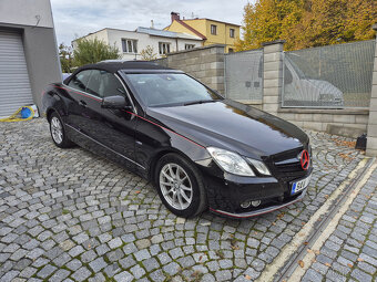 Mercedes-Benz E 220 CDI kabrio 2011 manuál - 2