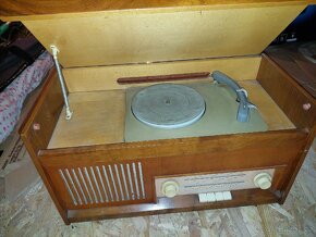 Rádio Tesla - 2