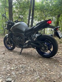 Yamaha fazer 800 - 2