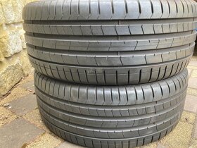 PIRELLI PZERO 255/40R21 -2 ks - 2