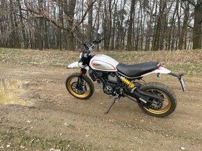 Ducati Desert sled - 2