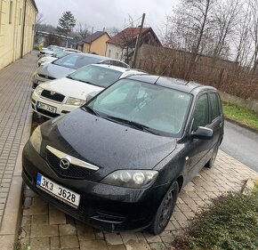 Mazda 2 1.2 benzin, rok 2006, Klima, el.okna, centrál… - 2