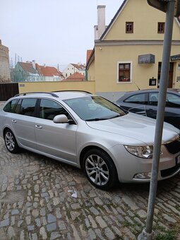 SUPERB 2.0 TDI DSG - 2