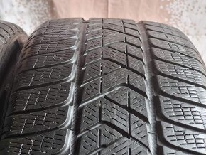 Zimní pneu Pirelli 235 50 19 - 2