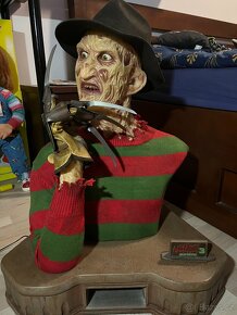 Ecc Freddy krueger 3 1/1 busta ne Sideshow ne Hot Toys - 2