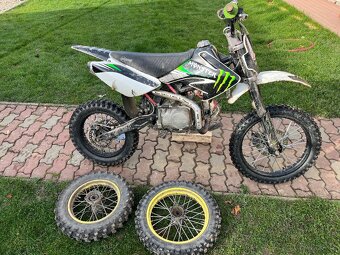 Pitbike Stomp 140 - 2