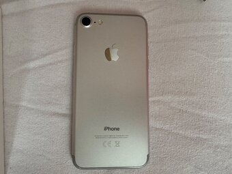 iPhone 7, silver, 128GB - 2