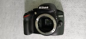 Nikon D3200 nafoceno pouze 5300 obrázků - 2