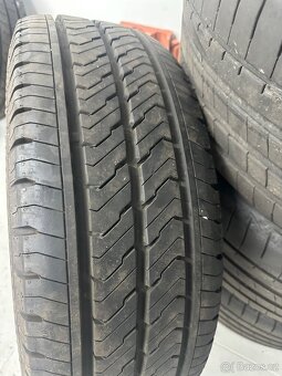 Pneu 235/65 R16C - 2