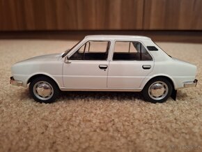 Škoda 1005L 1:24 Hachette - 2