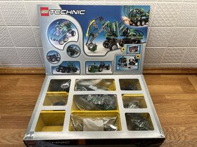 Lego Technic 8446 - 2