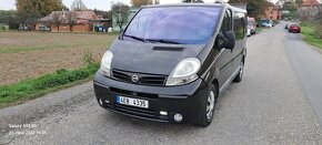 RENAULT TRAFIC / NISSAN PRIMASTAR 2.5DCi PASSENGER - 2