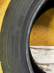 Goodyear eagle f1 245/45 r18 - 2