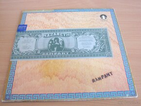 LP - NAZARETH - RAMPANT- MOON CREST / 197 - 2