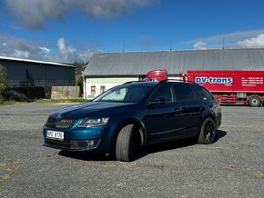 Škoda octavia 3 2.0 tdi ALCANTARA - 2