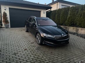 Skoda Superb,panorama,tažné,kůže,servisováno - 2