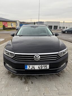 Volkswagen Passat 2.0 TDi 110kW HIGHLINE - 2