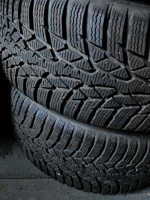 225/55R16 Nokian Snowproof zimní 2x - 2