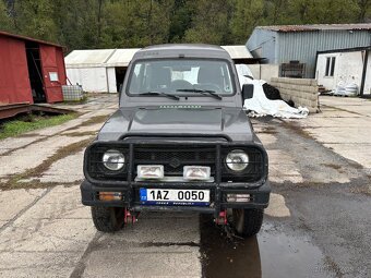 Suzuki Samurai 1.3i 52kw vyšší střecha - 2