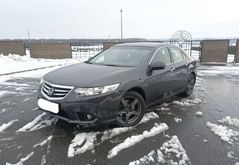 Honda Accord 2.0i - 2