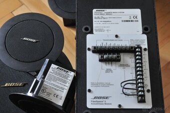 BOSE FreeSpace 3 -systém pro zapuštěnou montáž - 2