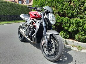 MV Agusta Brutale 1090RR - 2