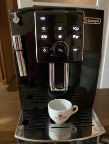 Kavovar DeLonghi - 2