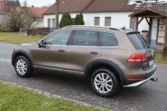 Volkswagen Touareg 3.0TDI ,NAVI ,tažné 3,5t ,nové obutí - 2