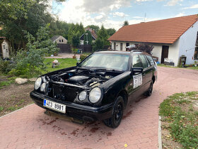 Mercedes W210  S210  220 CDI, 7míst prodám náhradní díly - 2