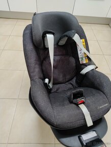 Autosedačka Maxi-Cosi 2Way Pearl + isofix základna - 2