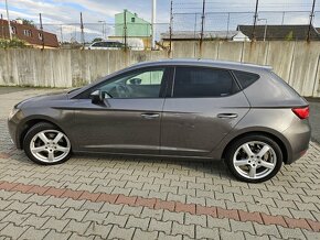 Seat Leon hatchback - 2