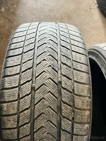 Zimní pneu 235/40R18 - 2