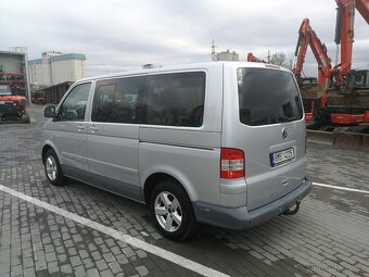 Volkswagen Multivan Highline 2.5 TDI 4Motion, 1. majitel - 2