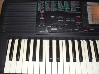 Yamaha PSR 330 - 2