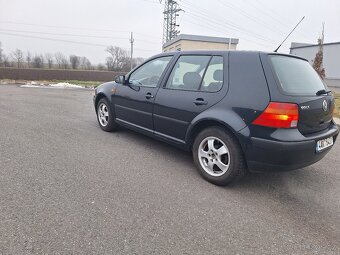 Prodám Volkswagen Golf 4  1.6i - 2