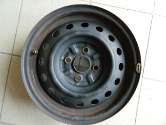 Disky 51/2 Jx, ET45, 4 x 100, 14" na Toyotu Yaris - 2